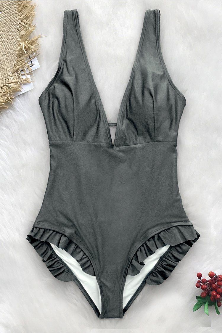 Sweet Smile Solid One-piece Swimsuit